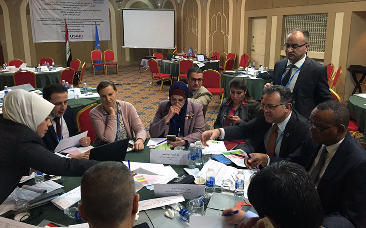 منظمة الصحة العالمية ووزارة الصحة تعملان معاً من أجل تحسين طرق الحصول على الأدوية والمستلزمات الطبية الأساسية والمنقذة وتوفيرها في العراق منظمة الصحة العالمية ووزارة الصحة تعملان معاً من أجل تحسين طرق الحصول على الأدوية والمستلزمات الطبية الأساسية والمنقذة وتوفيرها في العراق