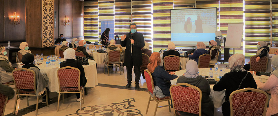 WHO in Syria capacitates community workers to launch a campaign on psychosocial support to parents and caregivers in the context of COVID-19