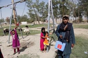 Shamshullah and Wajid bring life-saving polio vaccines to families’ doorsteps in Kandahar