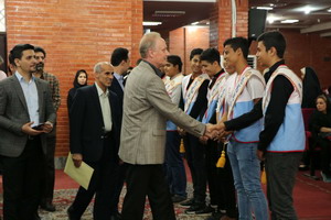 The_WHO_Representative_meets_PADYARs_during_the_ceremonies
