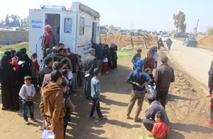 WHO and health authorities deliver 24/7 health services for hundreds of people fleeing the crisis in Telafar, Iraq