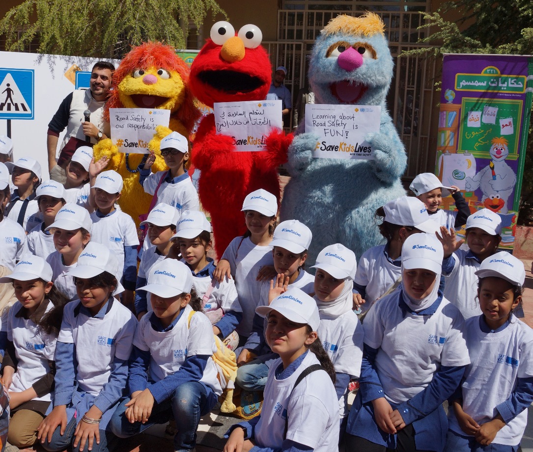 Hikayat Simsim crew taking a #Safie with the kids 