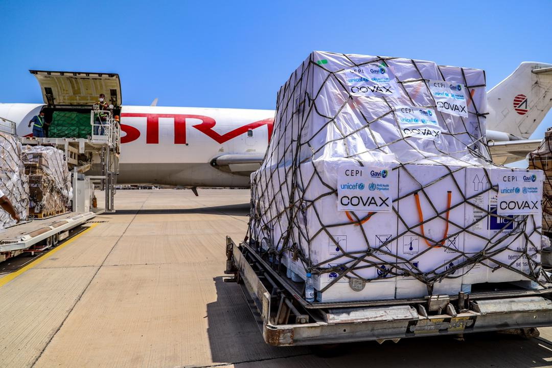 Yemen receives 360 000 COVID-19 vaccine doses through the COVAX Facility