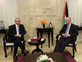 Dr Alwan mets with Prime Minister Dr Rami Hamdallah