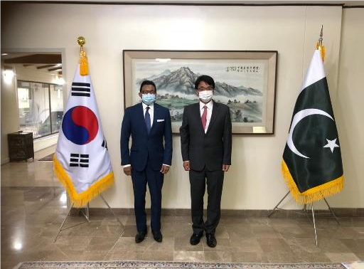 WHO Representative pays courtesy visit to His Excellency Mr Suh Sangpyo, Ambassador of the Republic of Korea in Islamabad