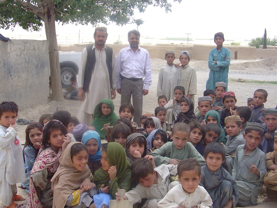 2003-Visiting-Sharkia-province-in-Egypt