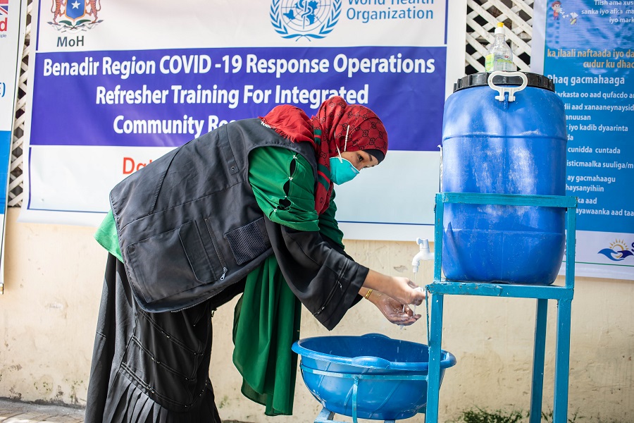 woman-washes-hands-somalia