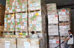Medical aid being unloaded